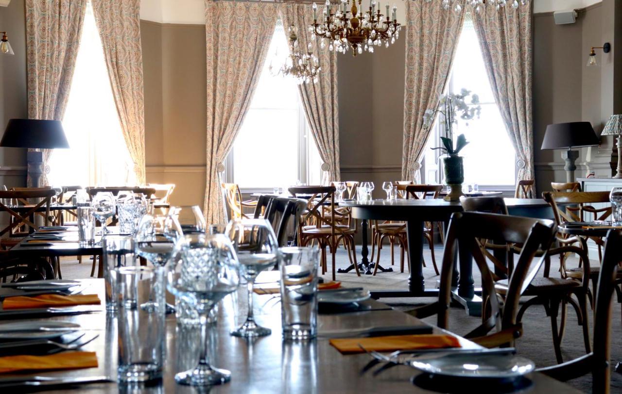 בושמילס Causeway Hotel מראה חיצוני תמונה