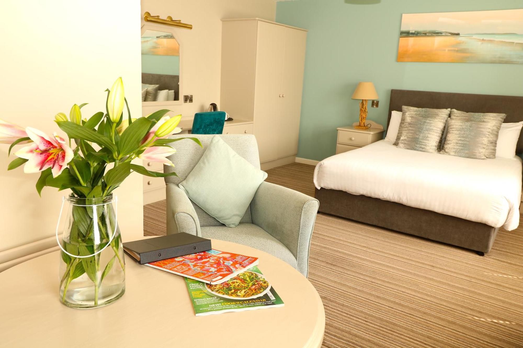 בושמילס Causeway Hotel מראה חיצוני תמונה
